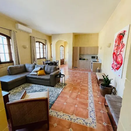 Detached With Private Pool Surrounded By Nature Lodge Ghasri (Gozo)